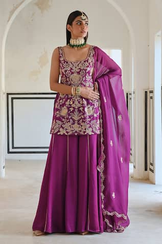 Ease Flower Jaal Embroidered Kurta Set 