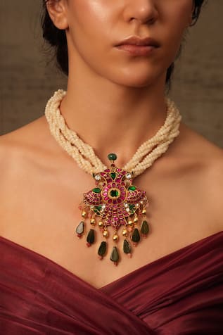 Gold Finish Layered Pendant Necklace 