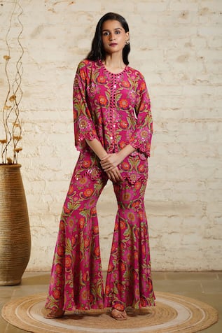 Sajeda A Lehry Anam Floral Print Short Kurta With Sharara 