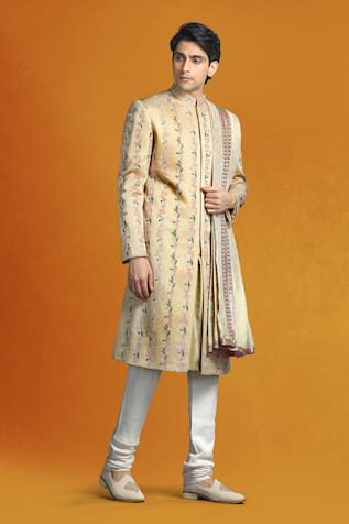 Char Chaand Floral Embroidered Sherwani Set 