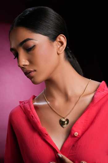 Bijoux By Priya Chandna Textured Heart Pendant Necklace 