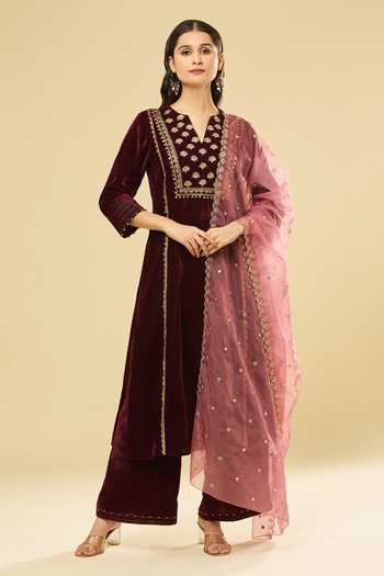 Pouli Pret Zari Embroidered Maroon Kurta Set 