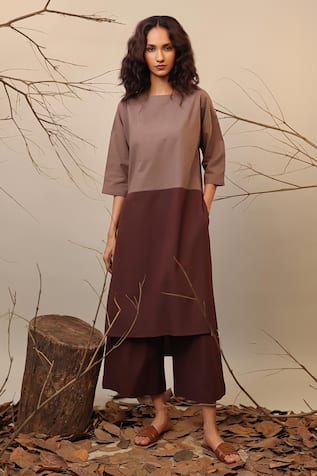 MATI Dual Ruka Tunic With Capri Pant 