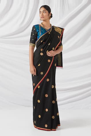 Latha Puttanna Chola Folklore Deity Kalamkari Print & Woven Saree With Blouse 