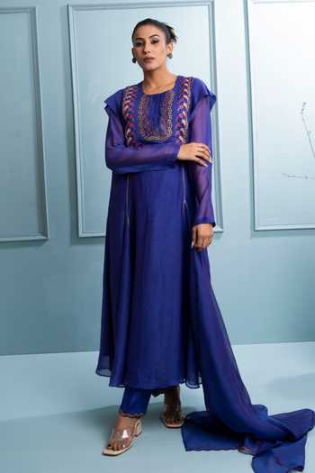The White Tree Studio Floral Applique Kalidar Kurta Set 