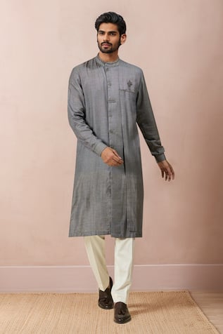 Ankita Shahabadi Layered Embroidered Kurta 