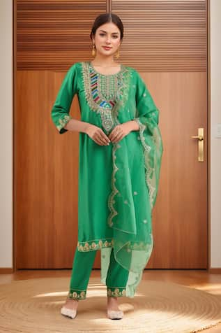 Samyukta Singhania Gota & Dori Embroidered Kurta Set 