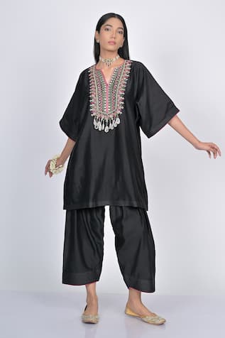 Floral Embroidered Choga Kurta Set 