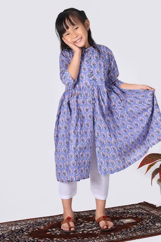 THE COTTON STAPLE Lavender Floral Print Kurta Set 