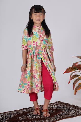 THE COTTON STAPLE Multi Color Floral Print Kurta Set 