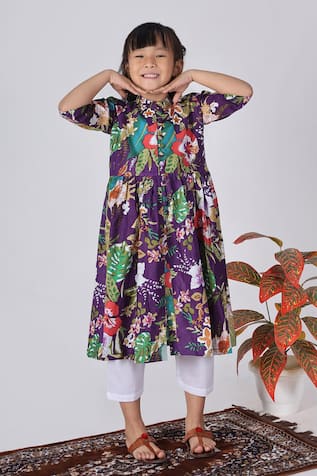 THE COTTON STAPLE Grape Floral Print Kurta With Pant 