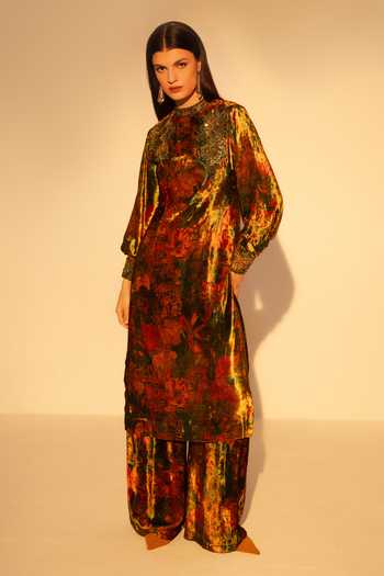 Reena Sharma Abstract Print Kurta Set With Flared Pant 