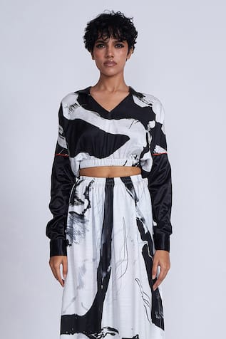 Advait Tazaki Printed Cropped Top 