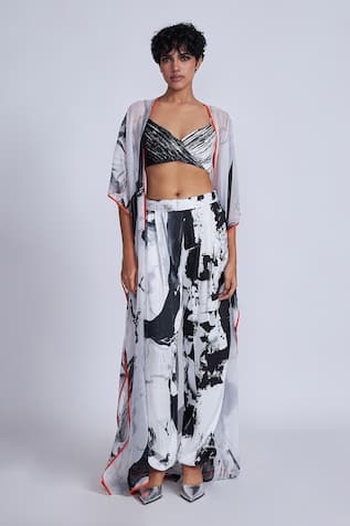 Advait Yuki Abstract Print Cape 