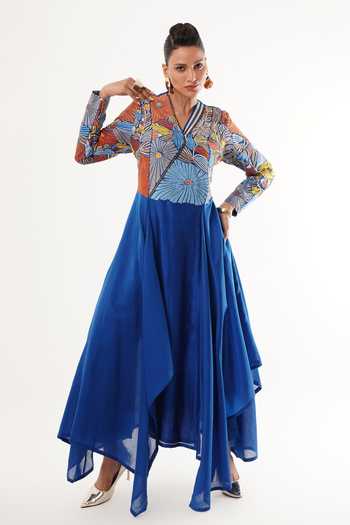 Jajaabor Floral Applique Asymmetric Kurta Set 