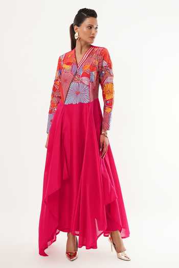 Jajaabor Floral Applique Embroidered Kurta Set 