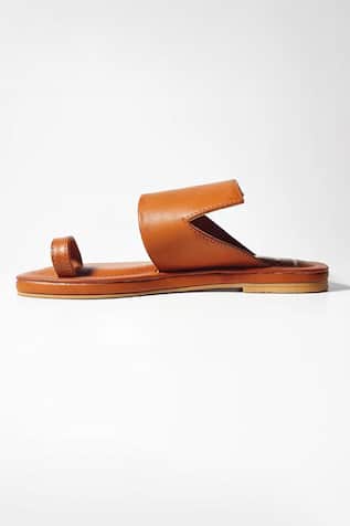 Tan Brown Kolhapuri Style Flats 