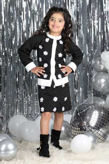 The Little Celebs Floral Applique Top & Skirt Set 
