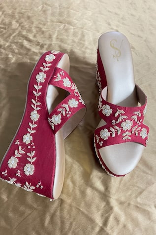Zardozi Flower Embellished Wedges 
