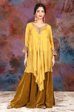 HOUSE OF SUPRIYA Floral Embroidered Asymmetric Kurta & Sharara 