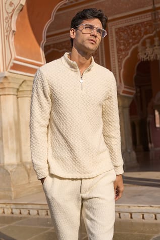 Dash And Dot Textured Knitted Popover T-Shirt 
