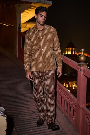 Dash And Dot 3D Textured Brown Denim Shirt 