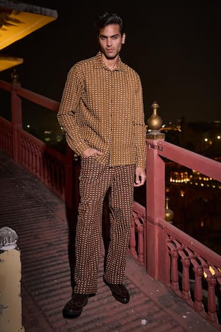 Dash And Dot 3D Textured Brown Denim Pant 