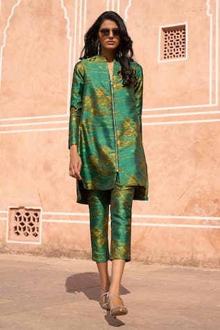 Dash and Dot Woven Botanical Pattern Tunic With Pant 