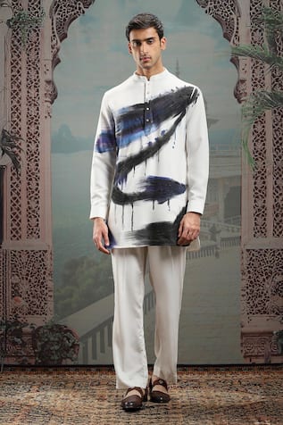 Asuka Hand Painted Embroidered Kurta & Pyjama Set 