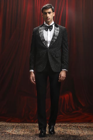 Asuka Cutdana Embroidered Tuxedo Set 