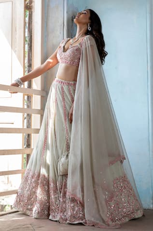 Enamour By Radha