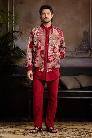 Diyarajvvir Solid Kurta Set With Embroidered Bomber Jacket 