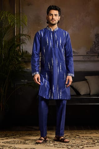 Diyarajvvir Mirror Stripe Embroidered Kurta Set 