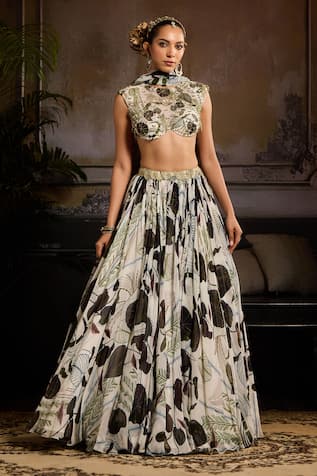 Diyarajvvir Leaf Print & Embellished Lehenga Set 