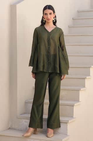 Embroidered Gathered Waist Top & Pant Set 