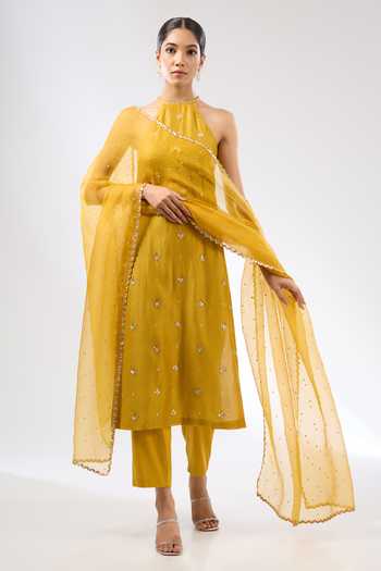 Priyal Prakash Gota Patti & Zardozi Motif Embroidered Kurta Pant Set 