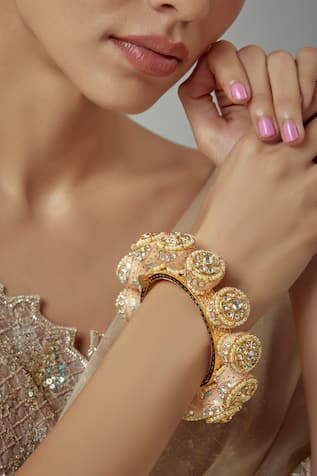 Kundan Embellished Kada Bangle 
