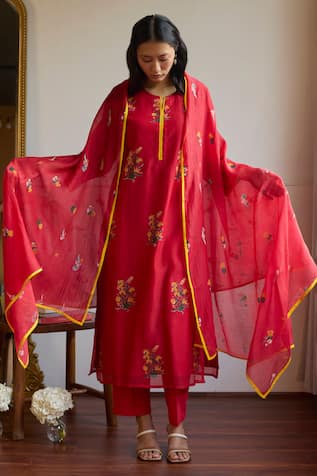 Juanita By Shubhda Floral Block Printed Chanderi Kurta Set 