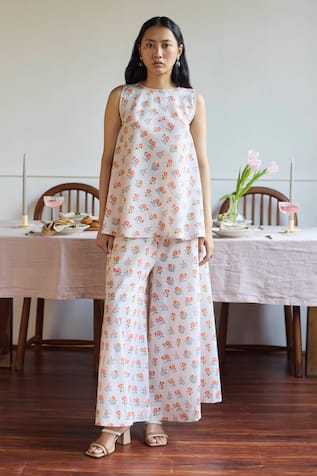 Juanita By Shubhda Floral Printed Tunic & Pant Set 