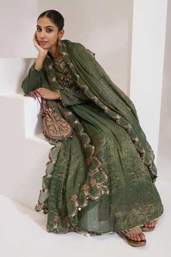 Saahiil Kapoor Samsara Thread Embroidered Kurta Set 