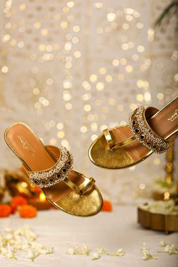 5elements Bead Embellished Kolhapuri Heels 