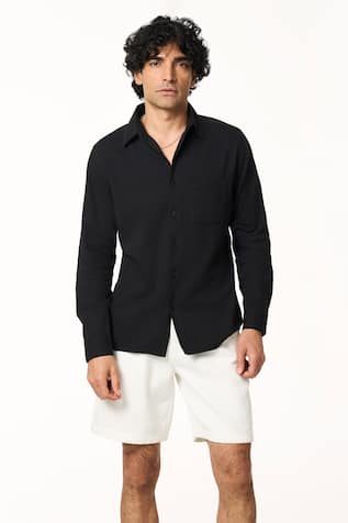 Terra Luna Black Solid Cotton Collared Shirt 