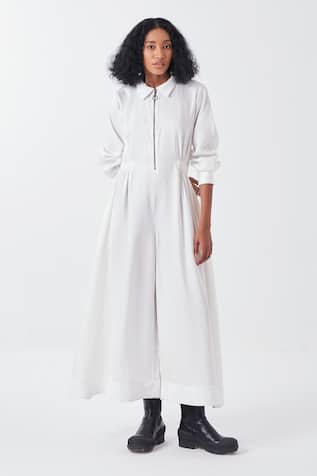 Three White Solid Collared Jumpsuit 
