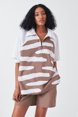 Three Smear Applique Boxy Shirt 