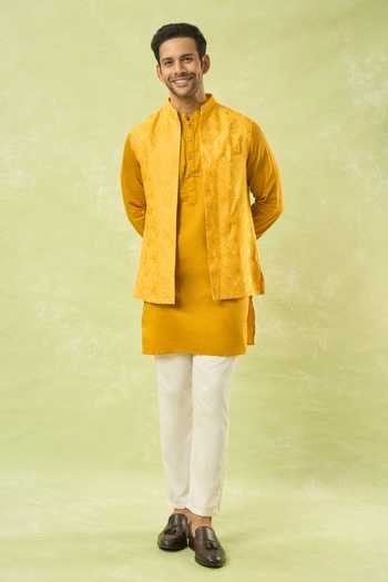 Spring Break Geometric Embroidered Bundi & Kurta Set 