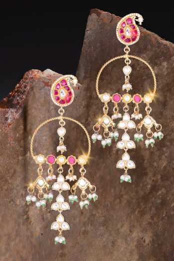 Nayaab By Sonia Gold Kundan Pearl Chandbalis 