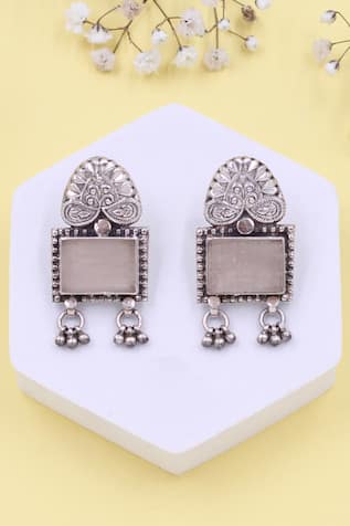 Floral Quartz Dangler Earrings 
