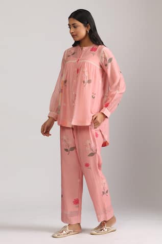 Trendy tokari Lace Embellished Floral Peplum Top & Pant Set 