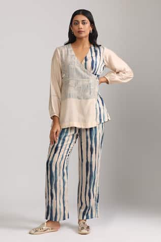 Trendy tokari Beige Geometric Printed Wrap Top & Pant Set 
