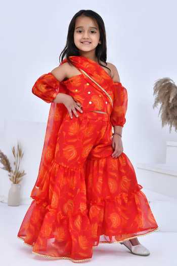 Bannhi By Priyanka Rathore Embellished Blossom Print Pre-Draped Saree 